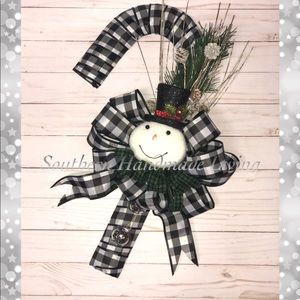 Frosty the Snowman Candy Cane door hanger